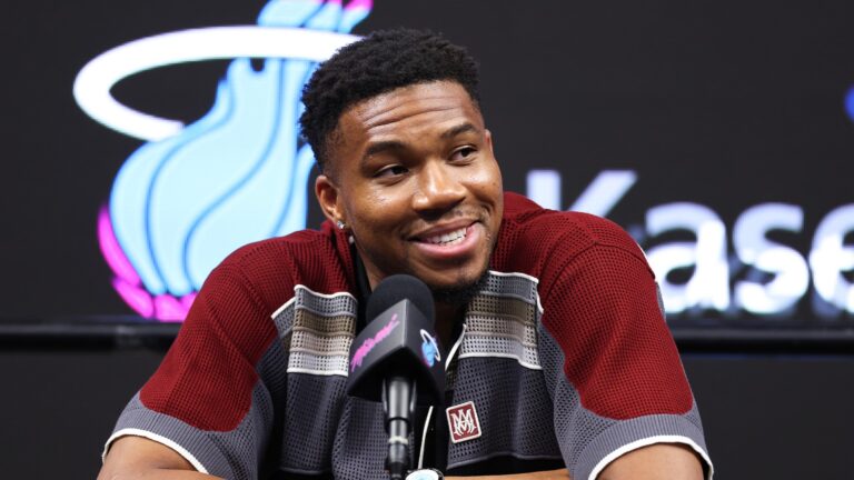 Giannis_Antetokounmpo_Heat_Presser_1920x1080.jpg